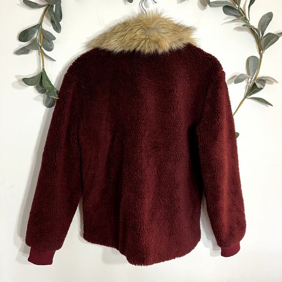 Boundless North Red Faux Fur Jacket - Picture 4 of 4